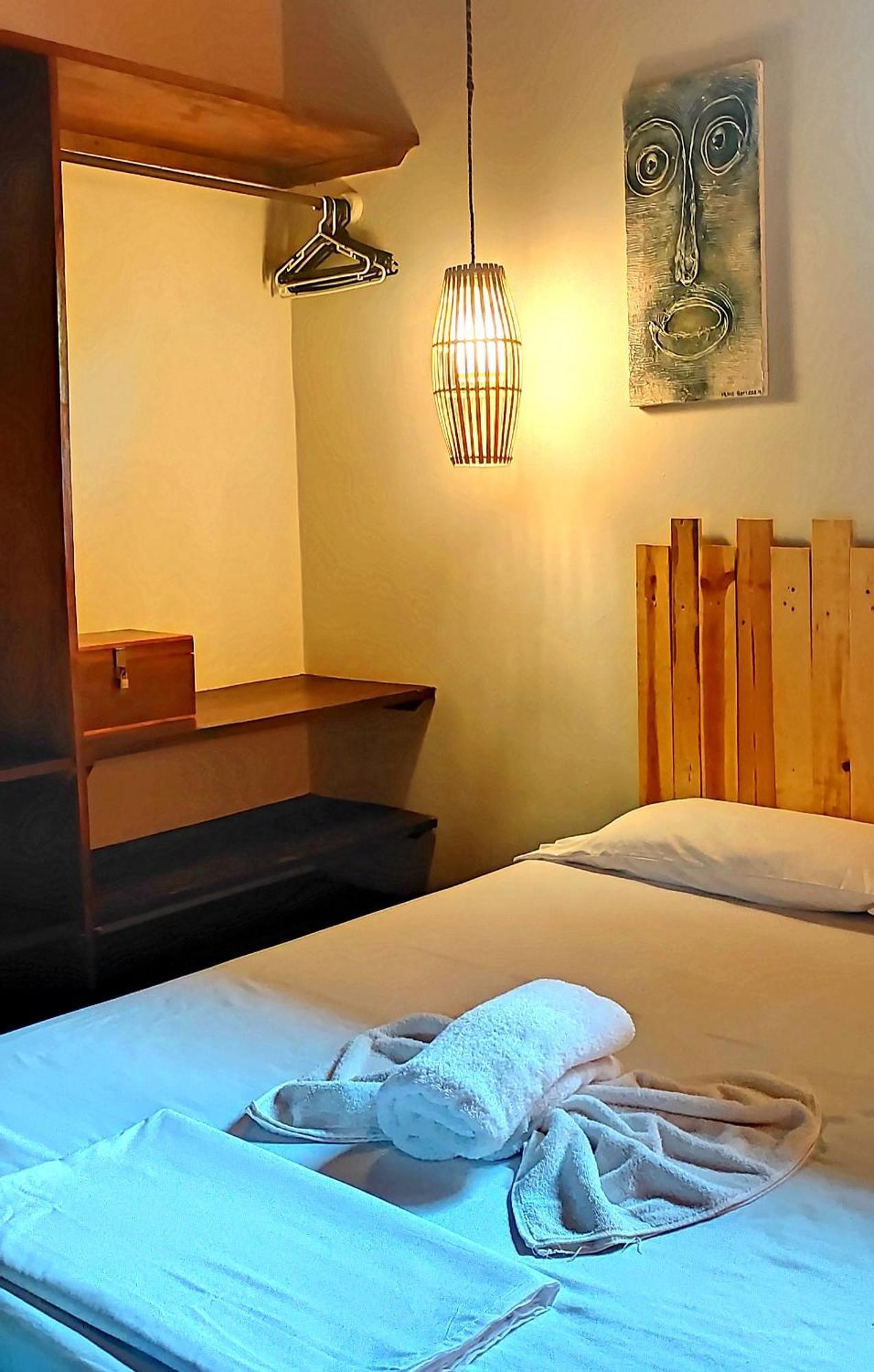 El Belga Loco Hotel ลาส เปนีตาส ภายนอก รูปภาพ