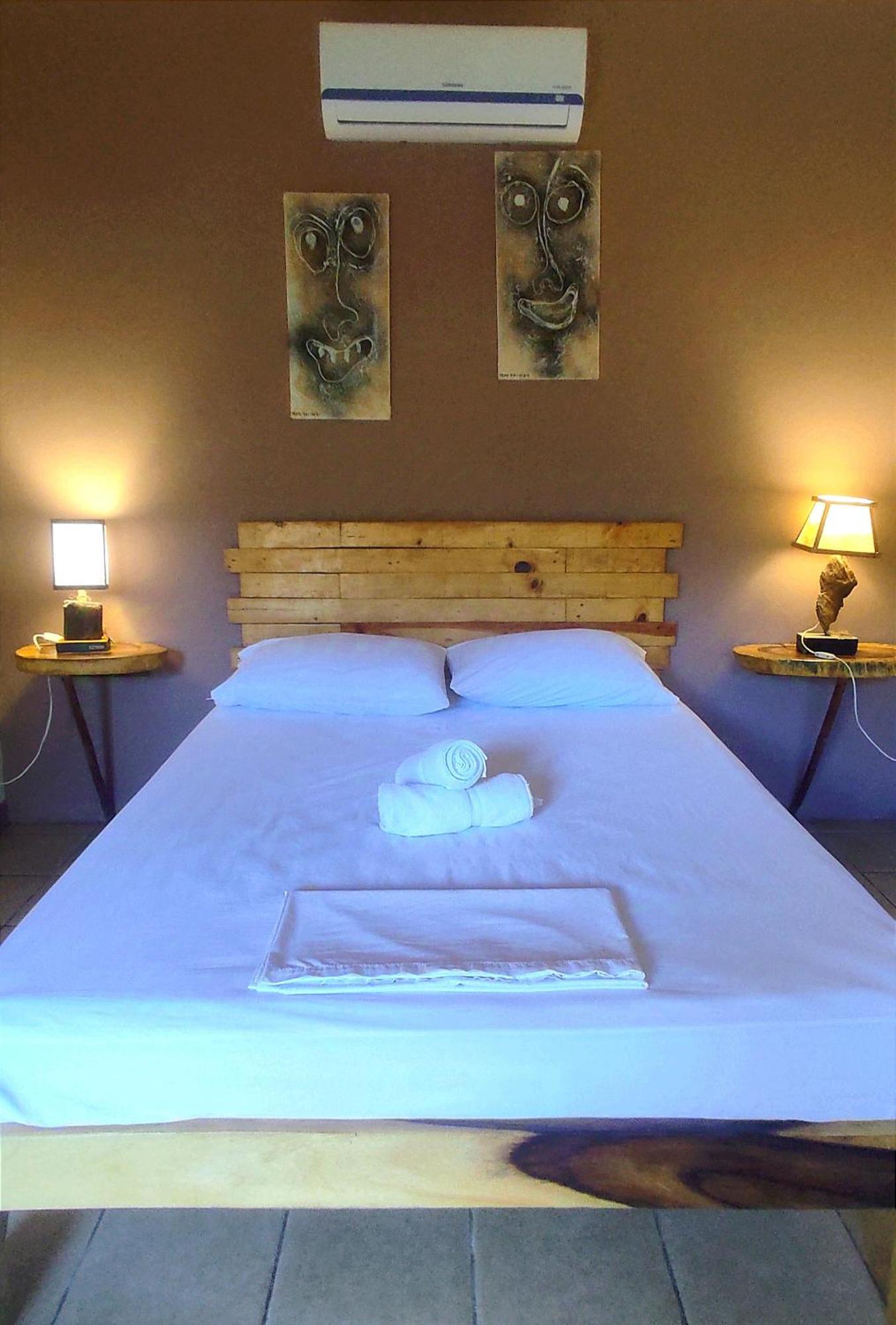 El Belga Loco Hotel ลาส เปนีตาส ภายนอก รูปภาพ