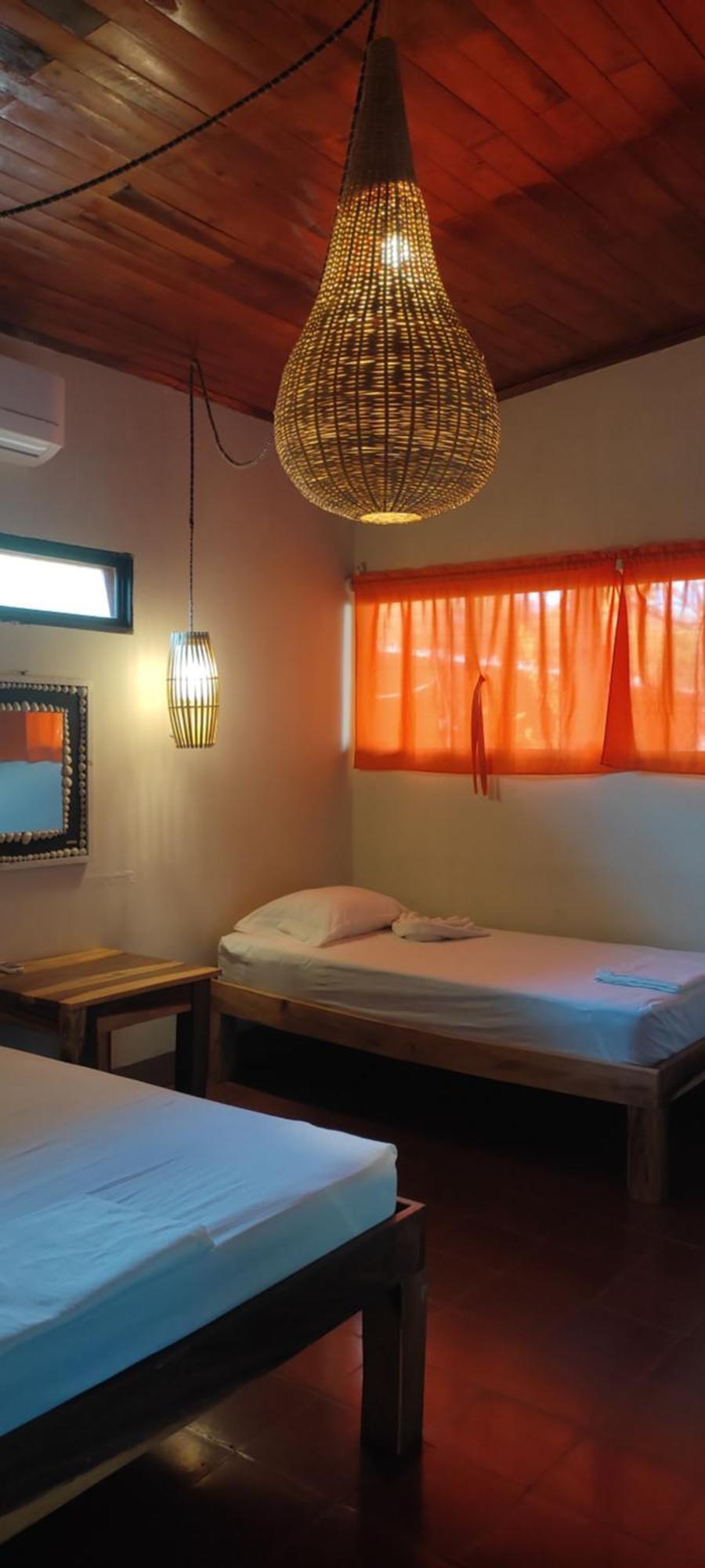 El Belga Loco Hotel ลาส เปนีตาส ภายนอก รูปภาพ